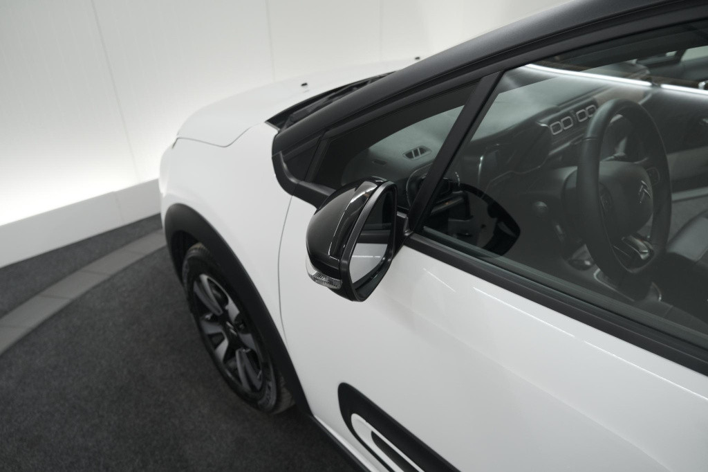 Citroen C3 puretech 82 shine | camera | stoelverwarming | apple carplay | 1