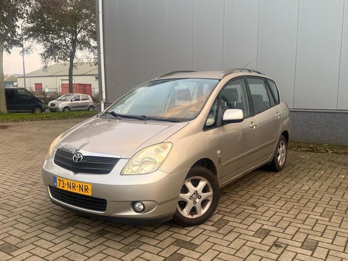 Toyota Corolla Verso 1.6 VVT-i Linea Luna