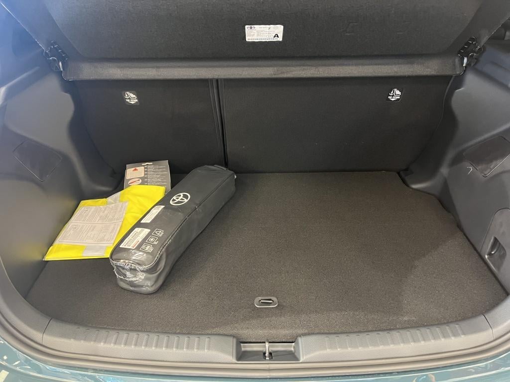 Toyota Yaris 1.5 hybrid 130 executive | incl. € 3.500,-- voorraad voordeel 