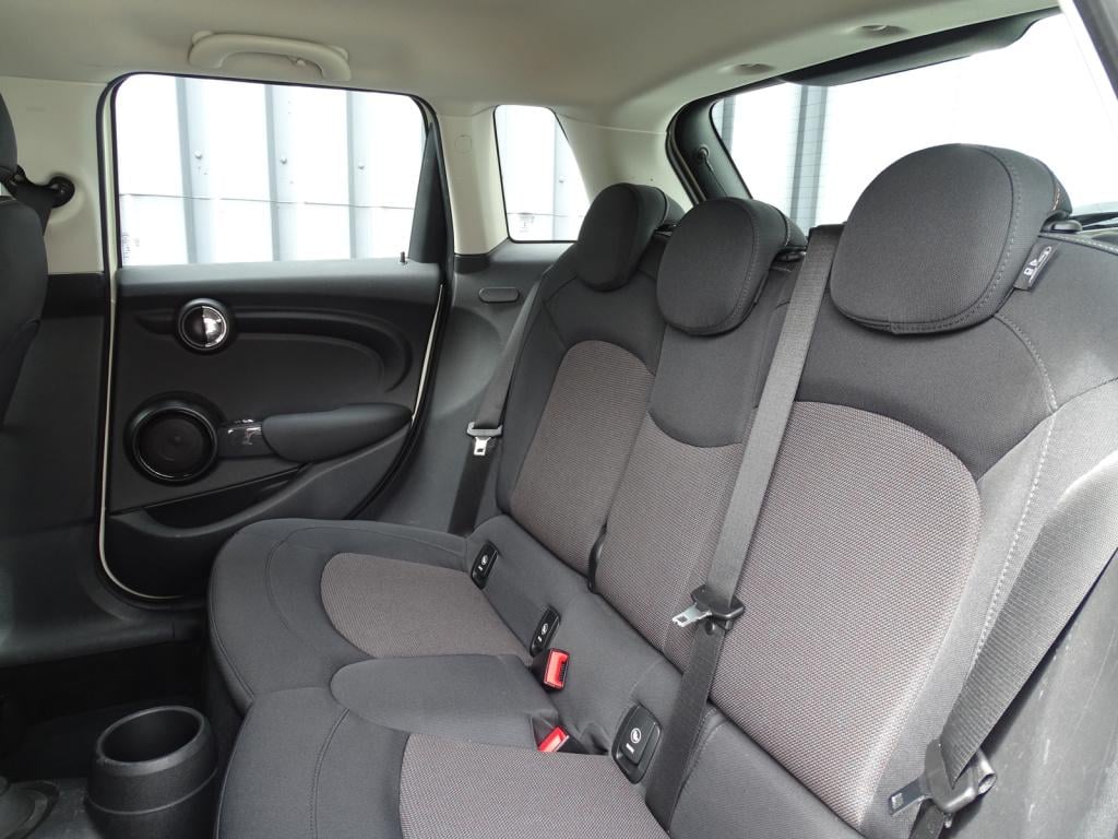 Mini 5-deurs mini 1.5 cooper business | led | navi | bluetooth