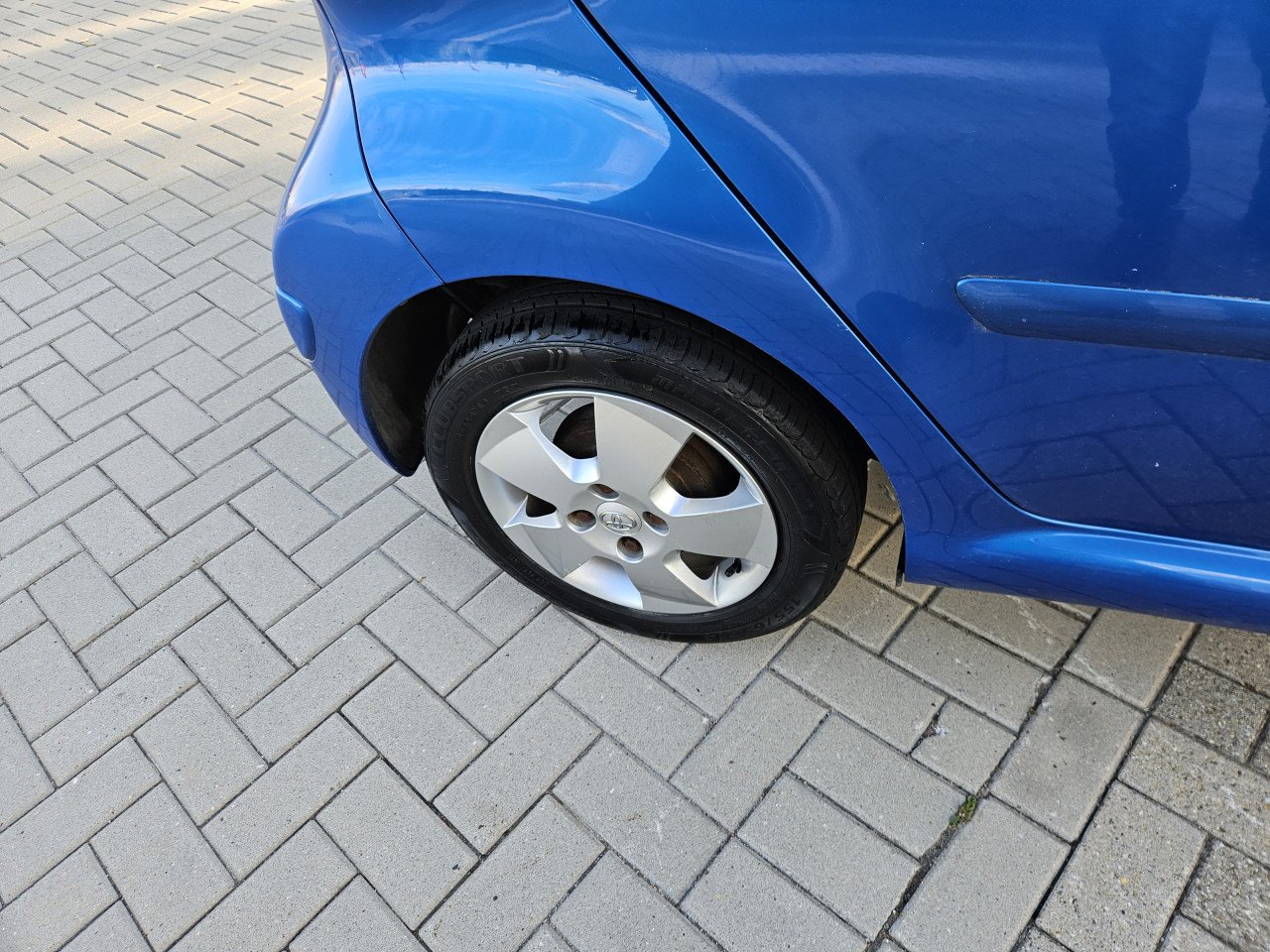 Zuinige TOYOTA AYGO 5 drs Dynamic Blue AIRCO / NL AUTO / NAP / 1:23 !