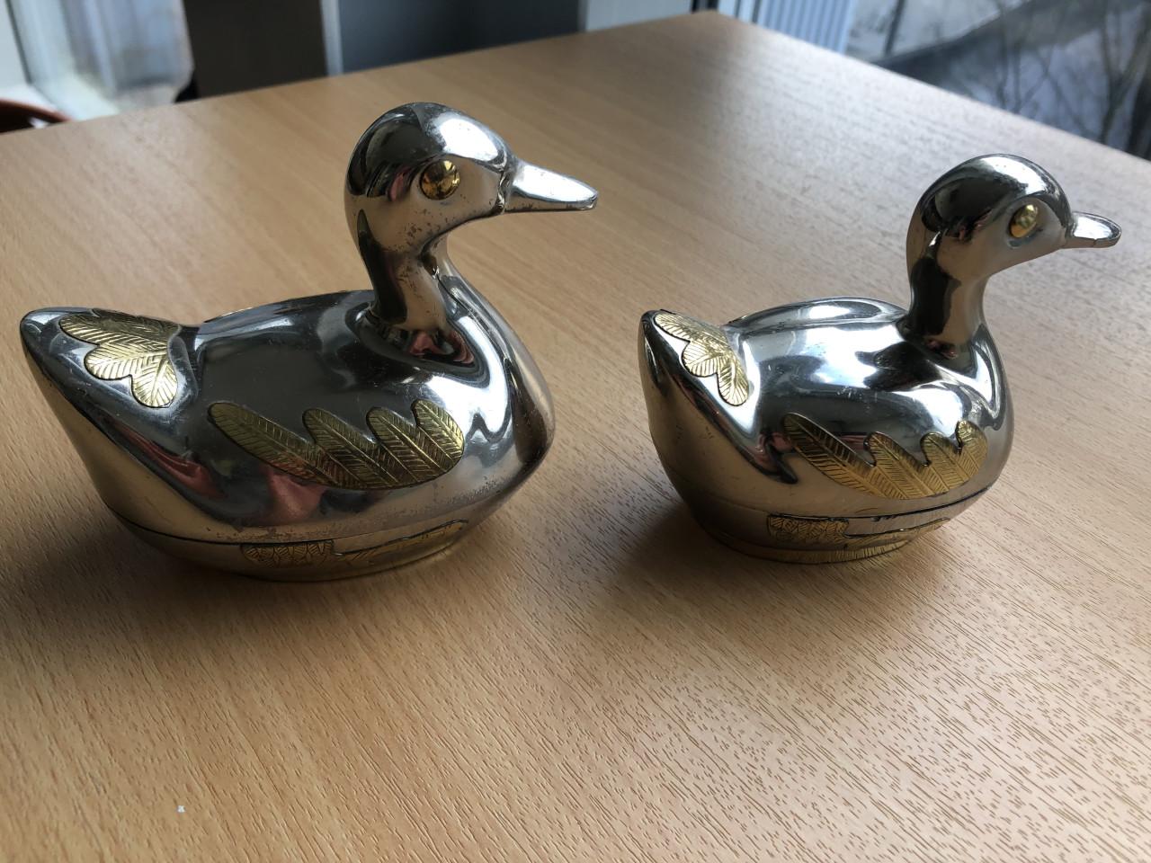 Twee vintage opbergdoosjes