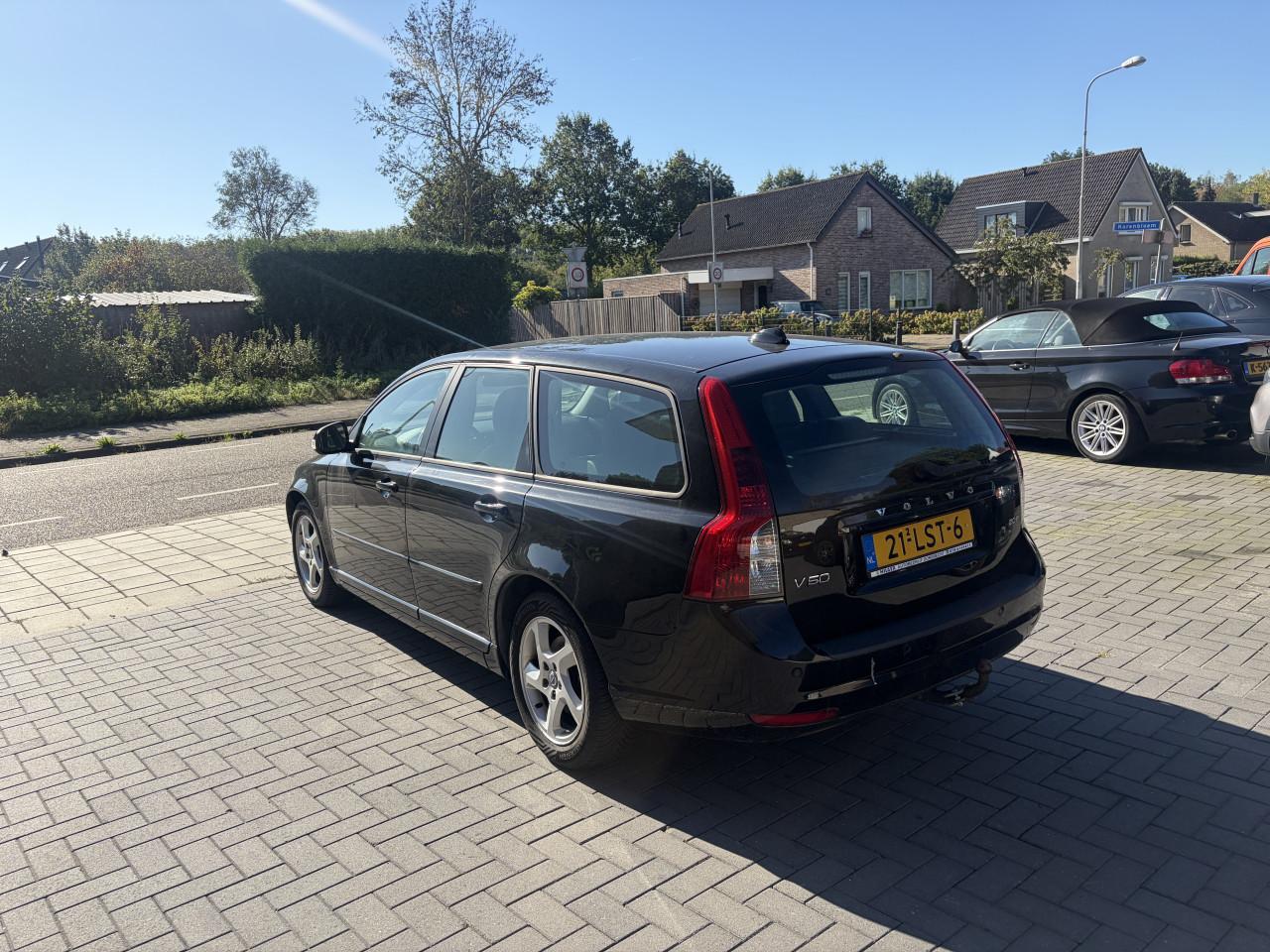 Volvo V50 2.0F Summum Airco NAVI PDC