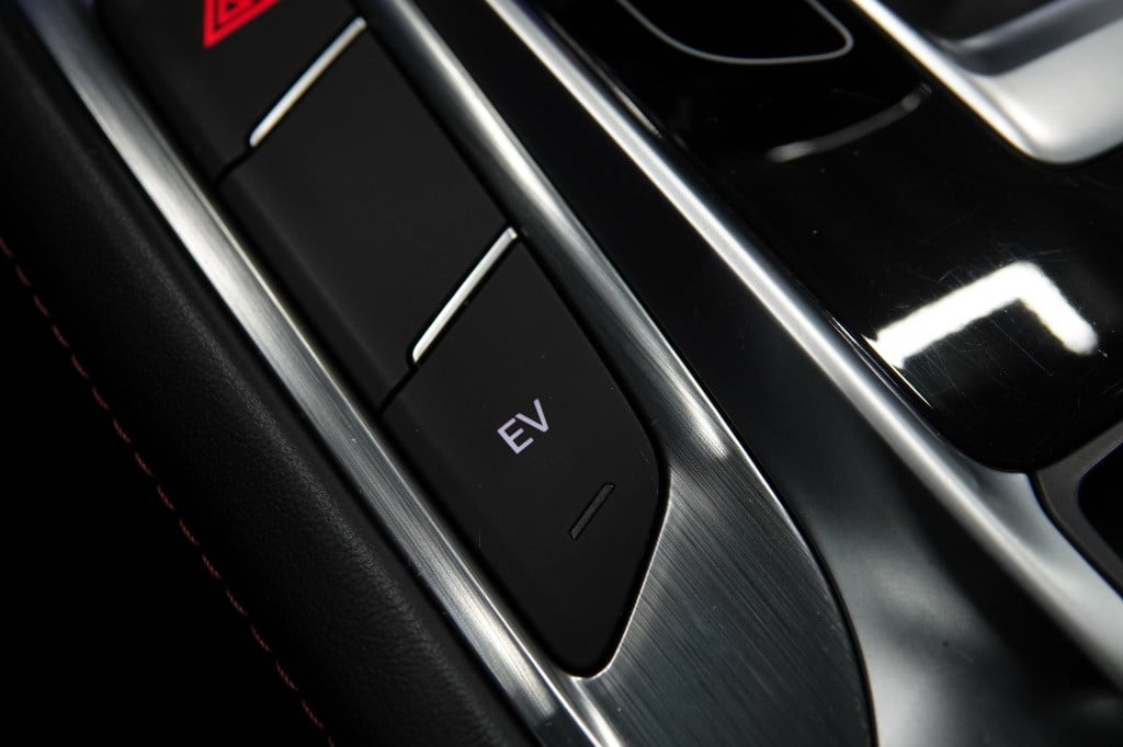MG Ehs 1.5 tgdi luxury | pano | carplay | acc |