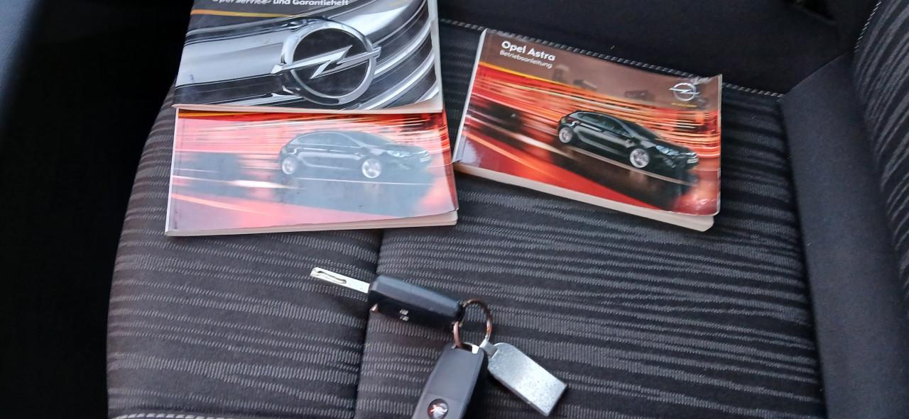 Opel Astra 1.6 bj 2010 5drs trekhaak