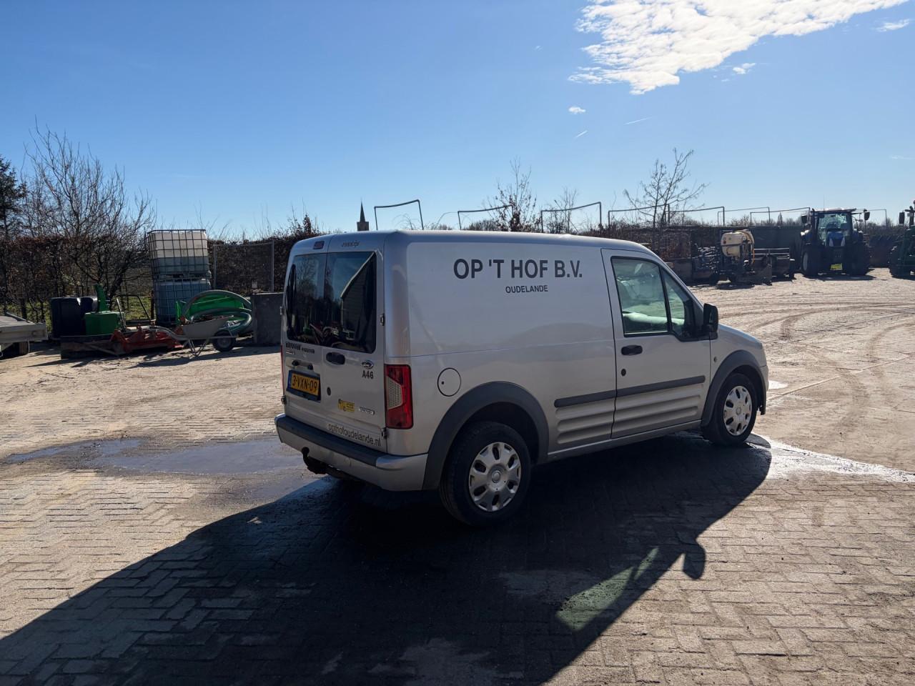 Ford Transit Connect (met werk)