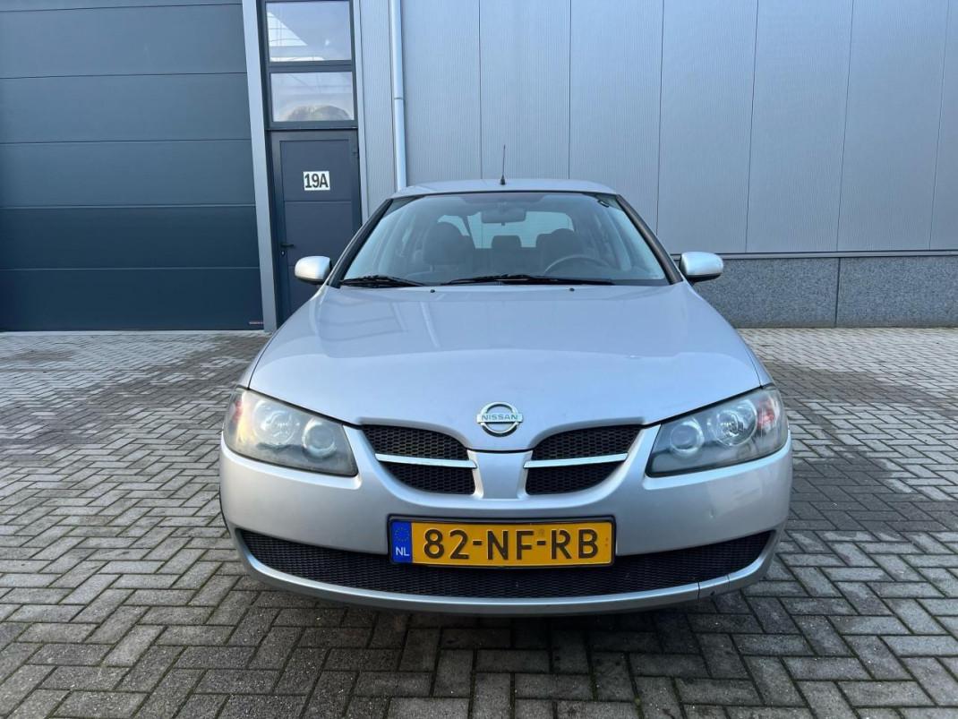 Nissan Almera 1.8 Acenta 146.078km