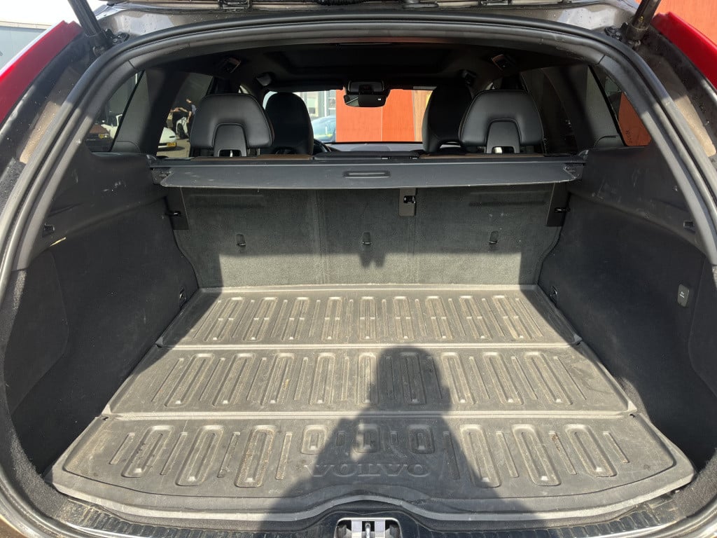 Volvo XC60 2.0 t5 fwd momentum | stoel/stuurverw. | keyless | memory | came