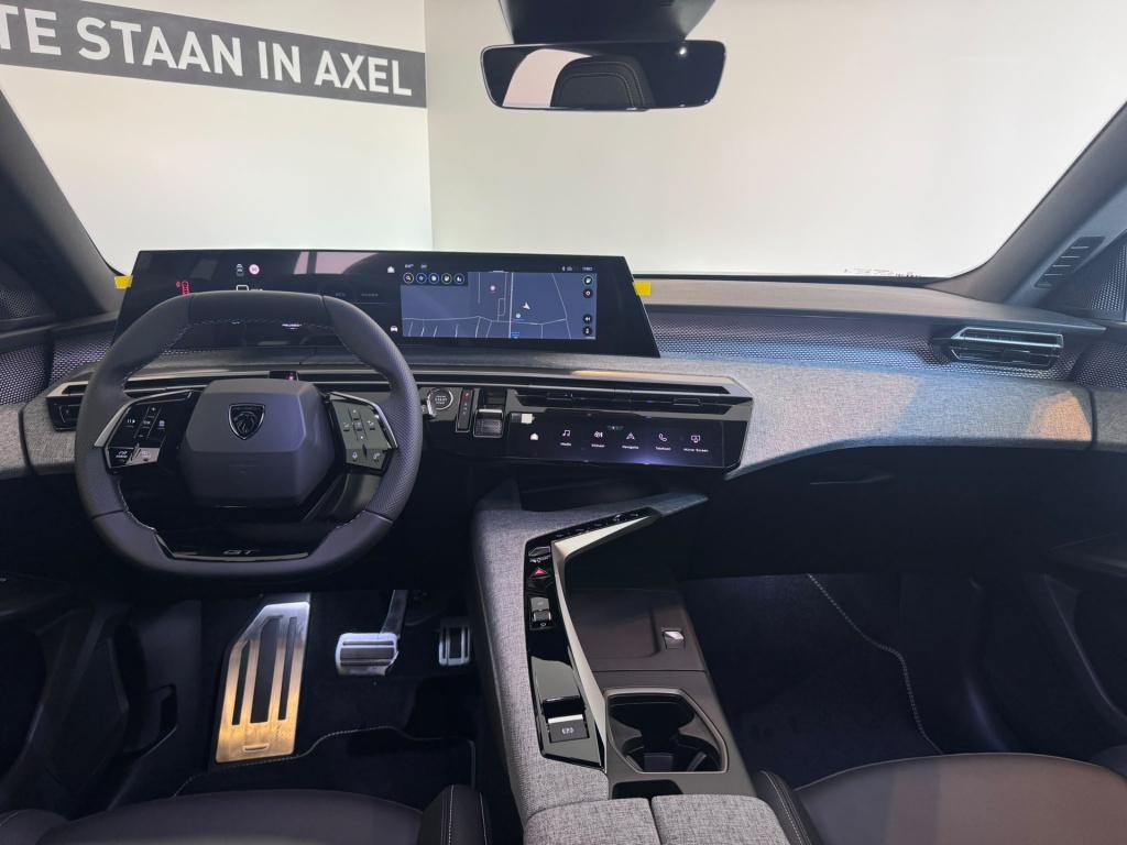 Peugeot E-3008 gt 73 kwh