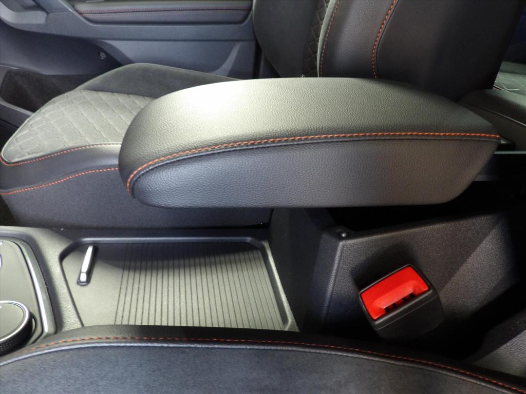 Seat Tarraco 1.5 tsi 150pk fr business intense
