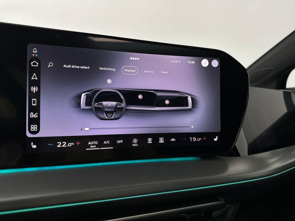 Audi Q4 Sportback E-tron s edition quattro performance 82 kwh