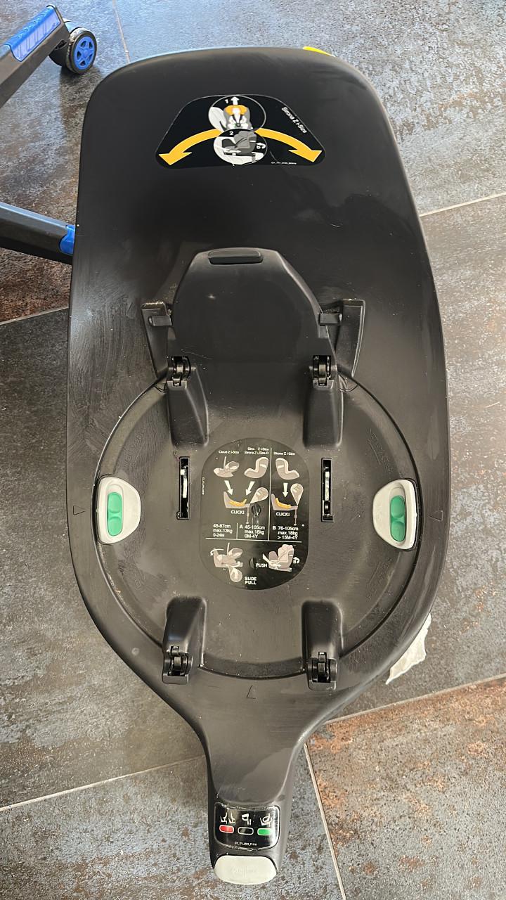 Cybex maxicosi met iso fix base