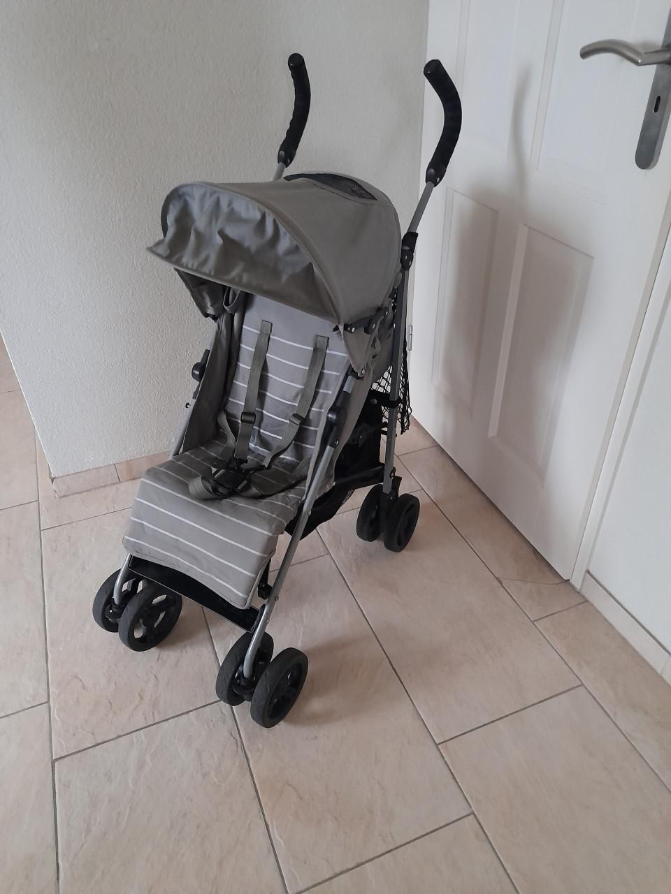 Buggy (in goede nette staat)