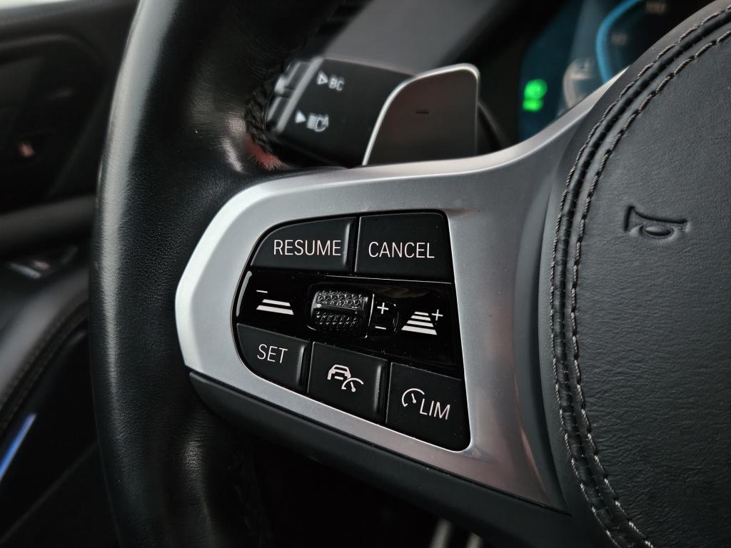 BMW X5 xdrive45e m-sport | achterasbesturing | trekhaak | luchtvering