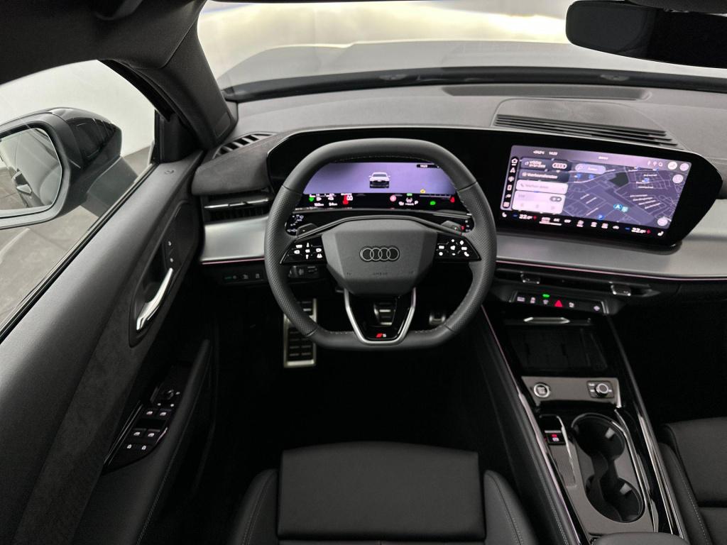 Audi Q3 s edition e-hybrid 272 pk trekhaak l leer l tech+