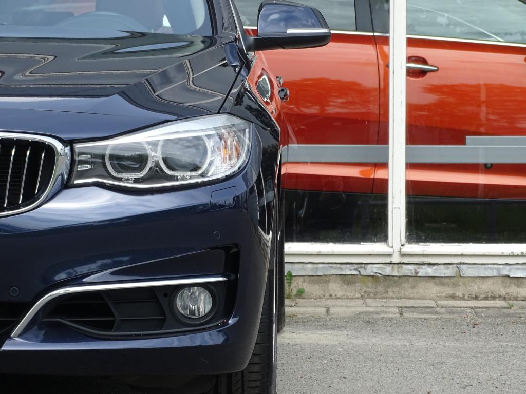 BMW 3-serie gran turismo 328i xdrive high executive | hud | el. trekhaak | 