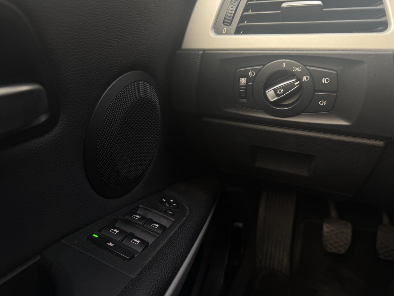 BMW 320i Touring NAP Leder Navi Cruisec.