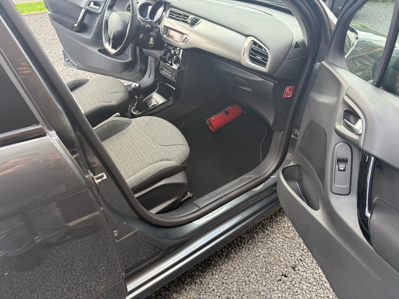 Citroën C3 1.2 2017 49.131km Nwe Dist.riem