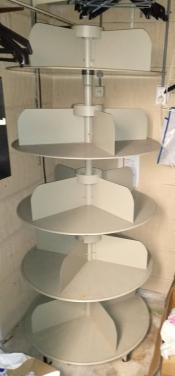 Zuil voor ordners, maar ook geschikt om iets op te zetten bijv. met Kerst