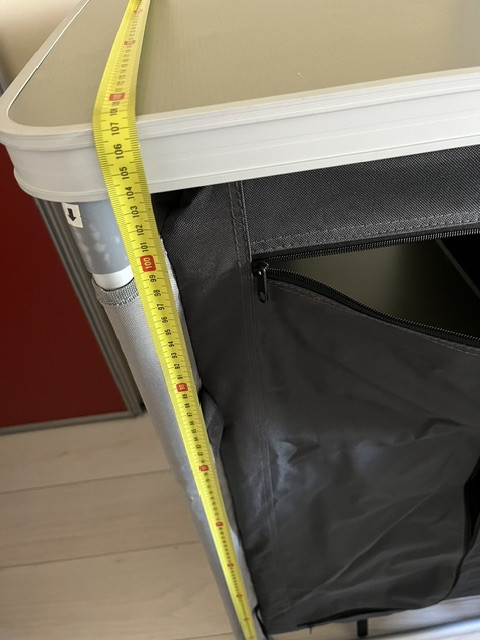 Camping kast hoog