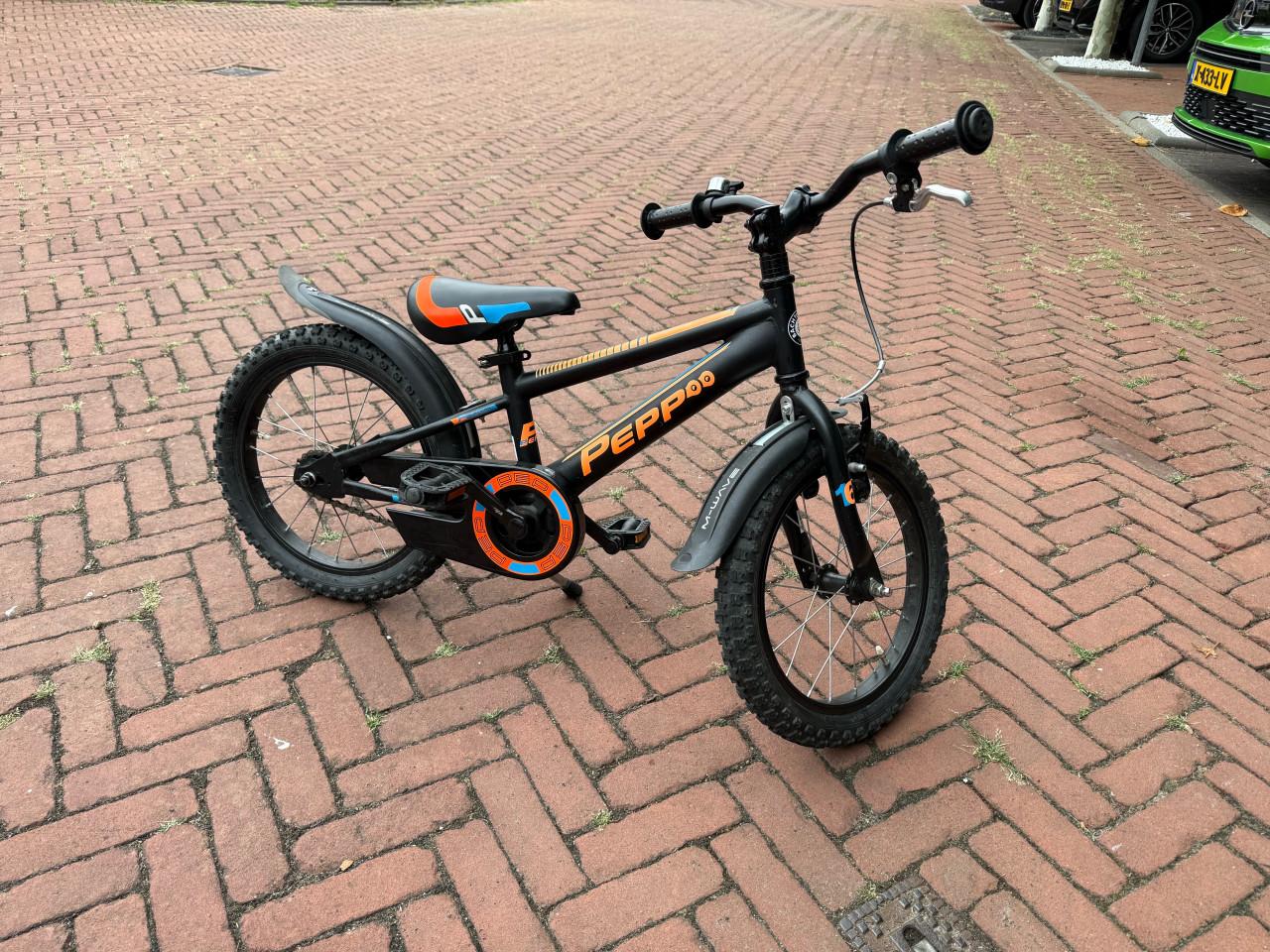 Kindermountainbike 16 inch