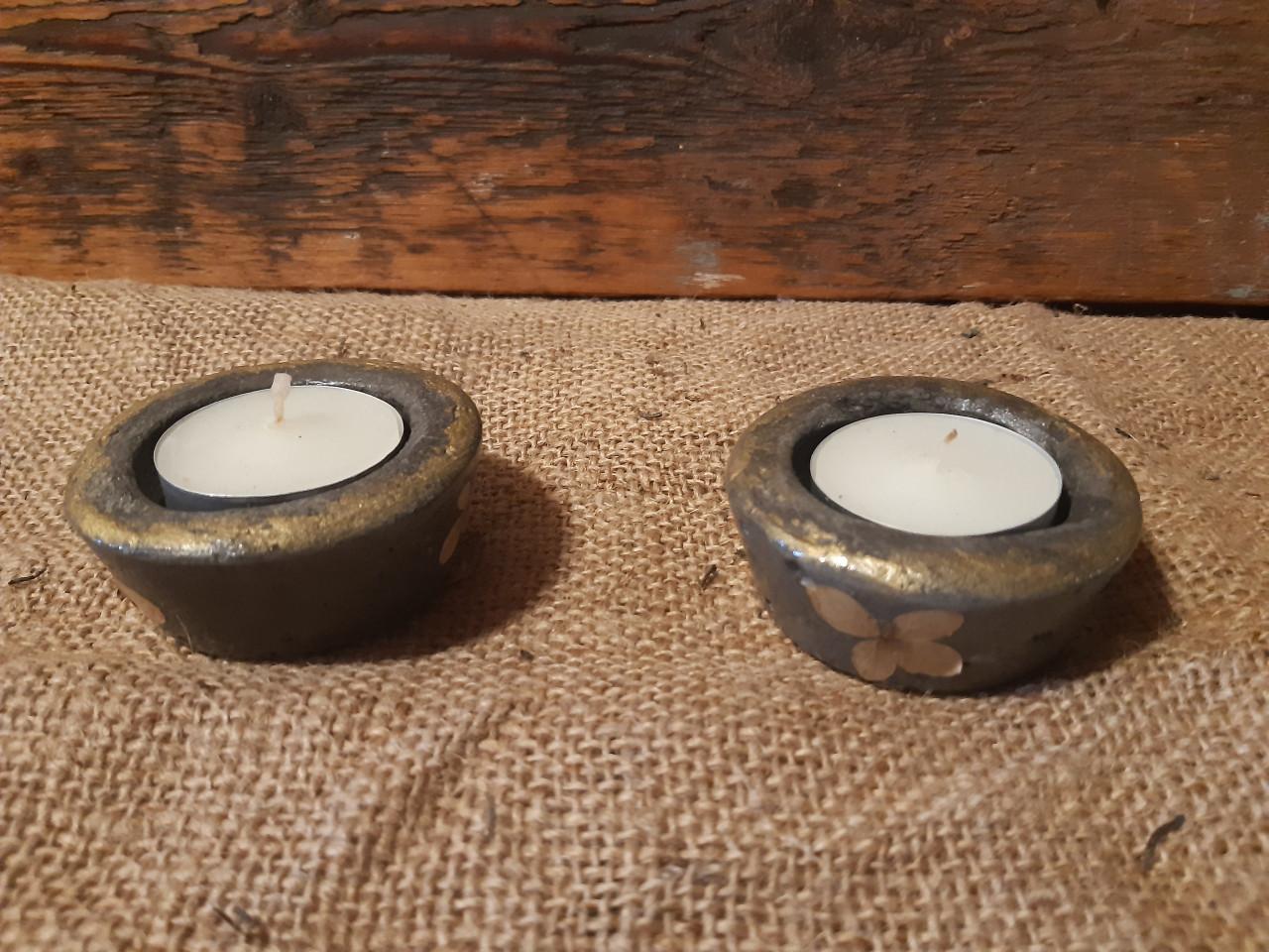 Betonnen schaal en halve bollen met lichtjes, kerstsfeer (set 11)