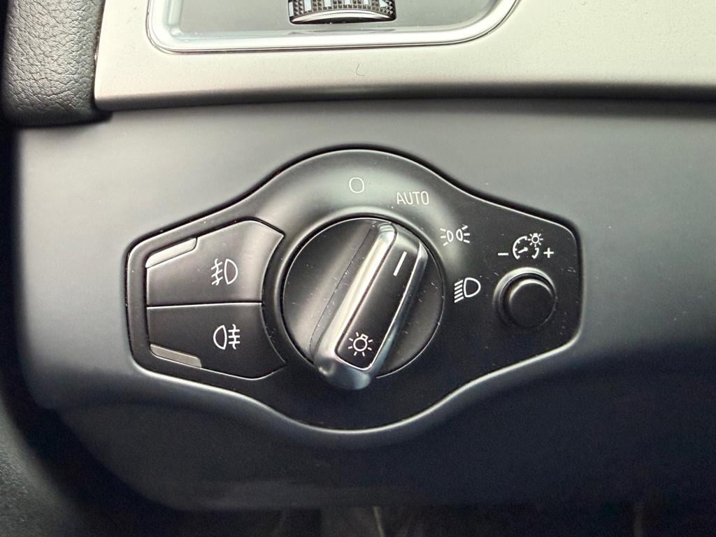 Audi A4 limousine 1.8 tfsie limited s