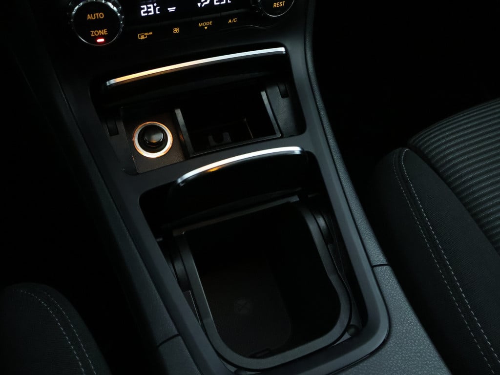 Mercedes-Benz B-Klasse 180 ambition | panoramadak | memory stoel | climate 