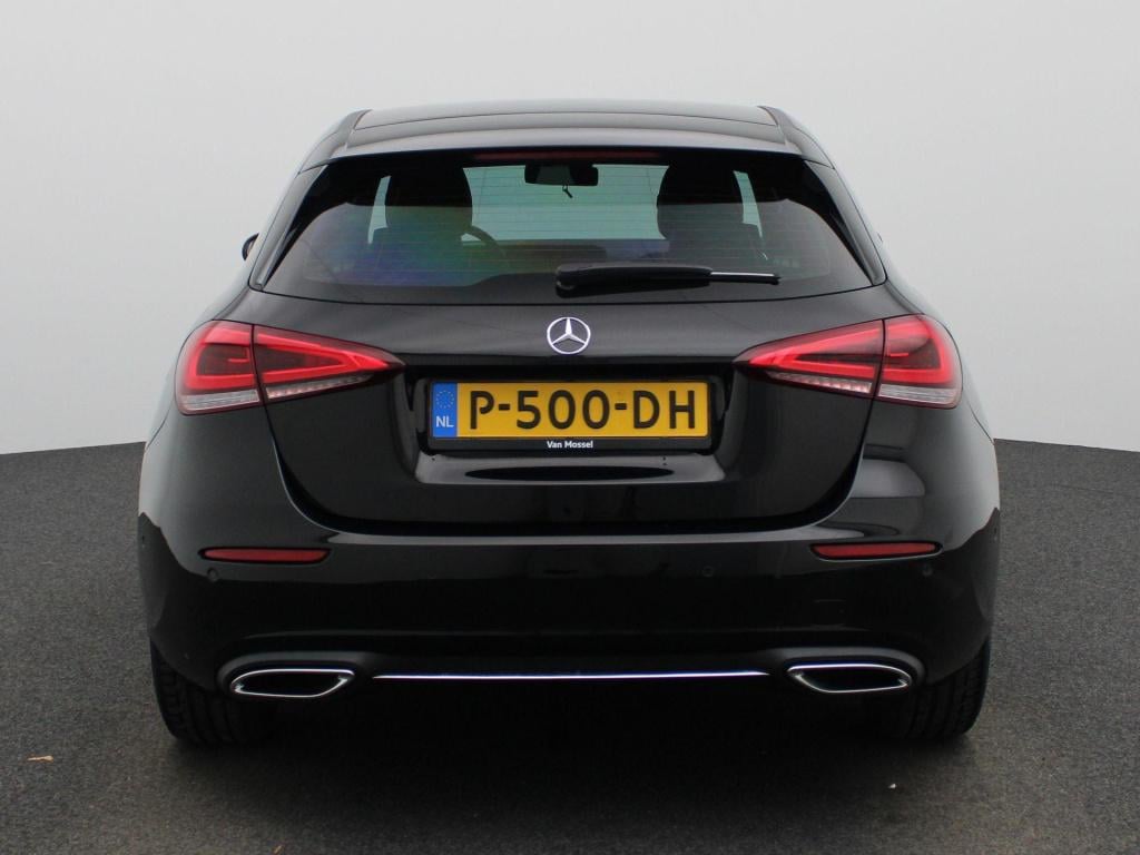 Mercedes-Benz A-Klasse 180 business solution luxury | automaat | apple carp