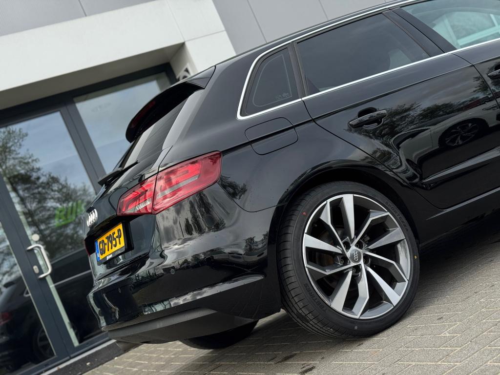 Audi A3 sportback 1.4 tfsi cod attraction pro line * cruise control * pdc *