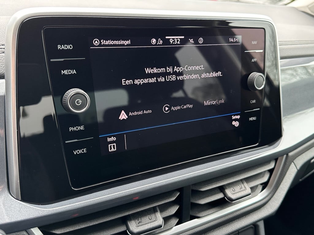 Volkswagen T-roc 1.5 tsi 150pk dsg style | iq light | navi | carplay | adap
