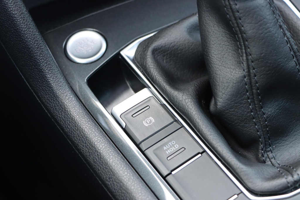 Volkswagen Tiguan 1.4 tsi ehybrid elegance 245pk dsg6