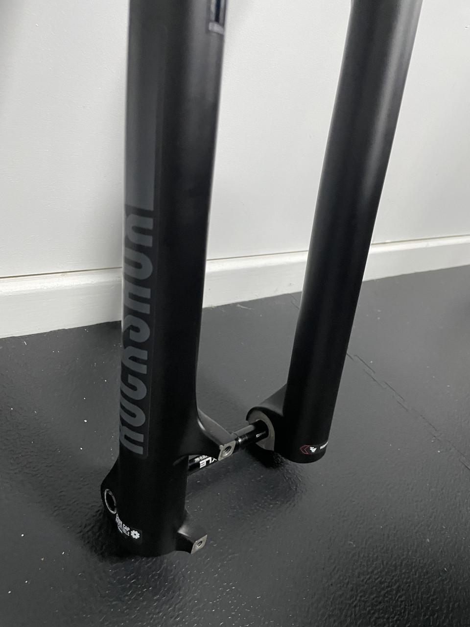 Voorvork Rockshox Recon Gold RL 100 mm !