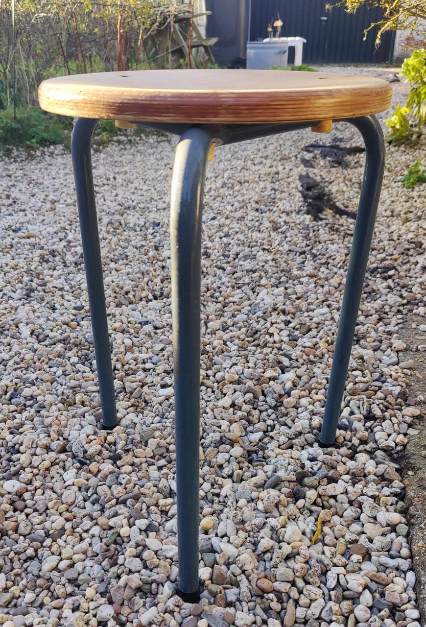 Krukje, metaal en multiplex, 1962