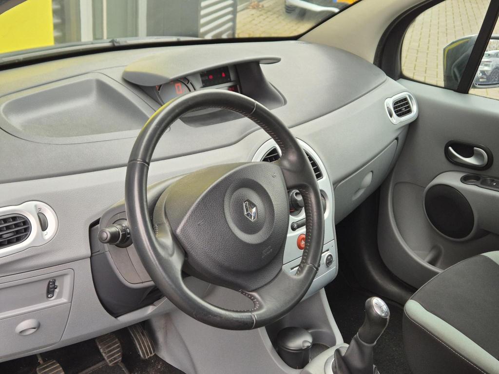 Renault Grand Modus 1.2-16v dynamique airco, trekhaak, hoge zit!