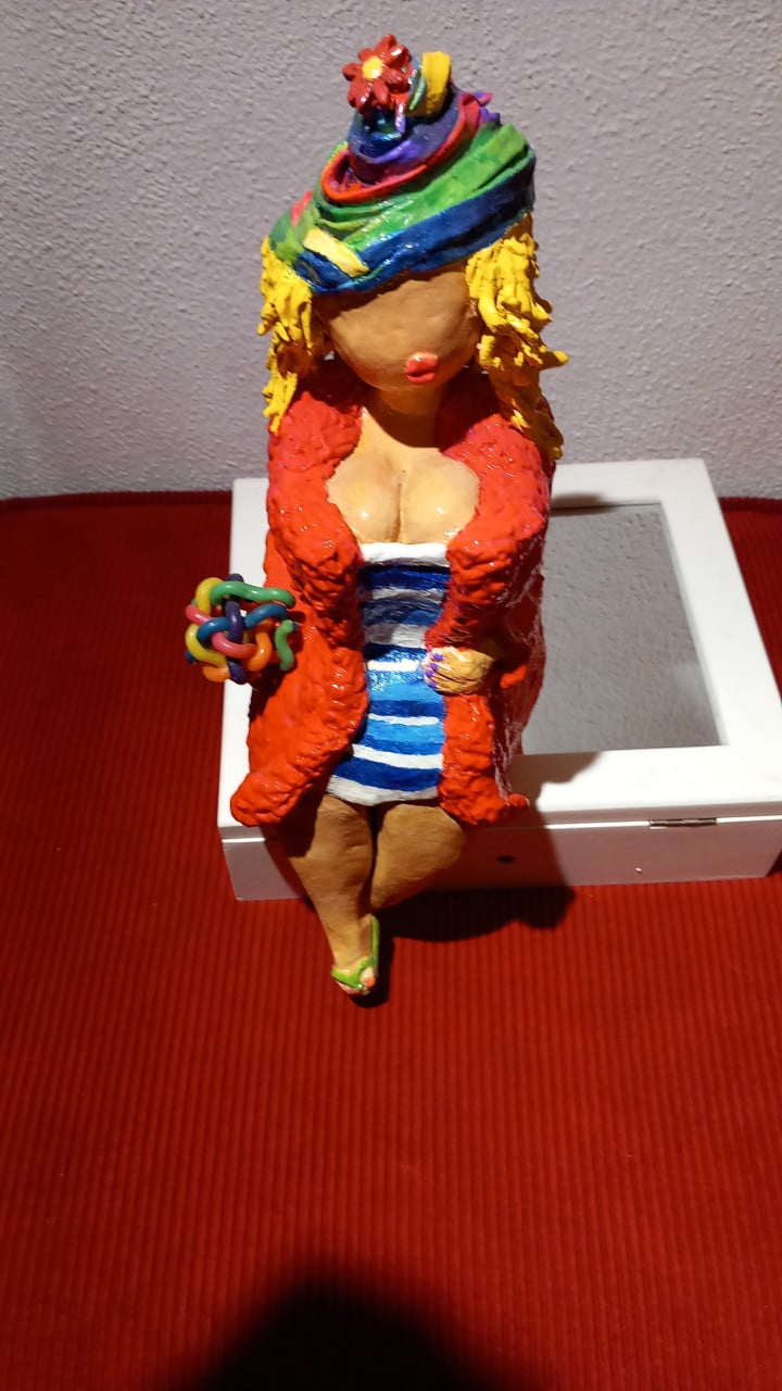 Kleifiguurtje dikke dame