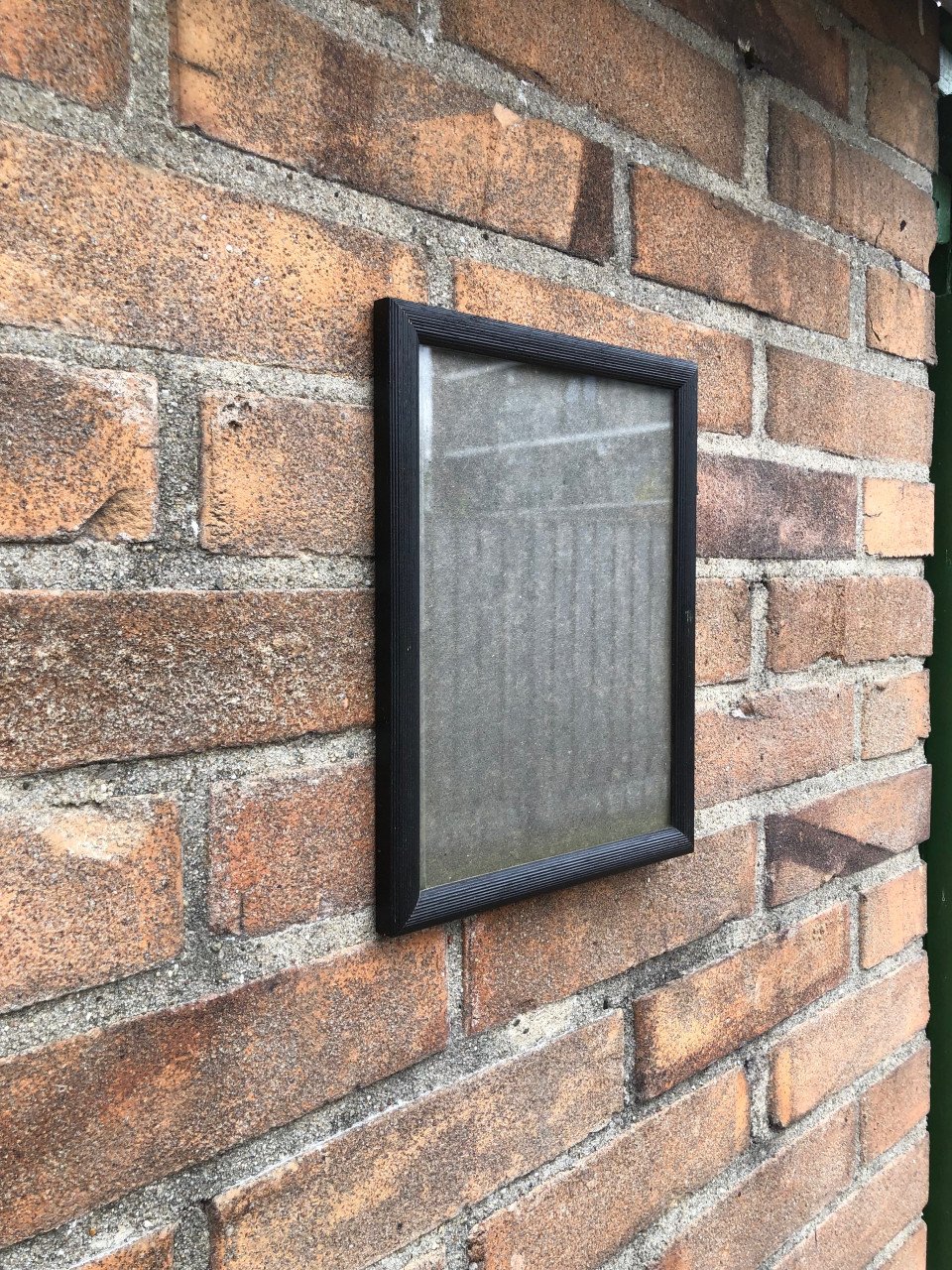 2 mooie fotolijstjes.