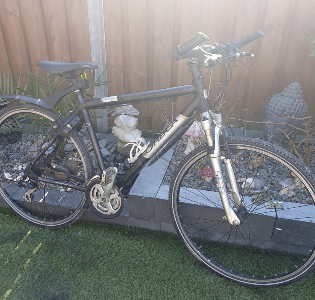 Verschillende mountainbikes | bezorgen mogelijk.