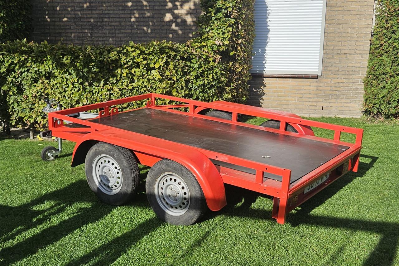 Mooie Aanhanger / Autoambulance
