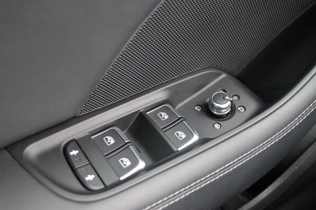 Audi A3 sportback 35 tfsi 150pk s tronic advance sport