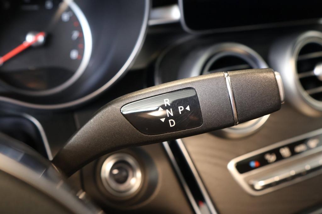 Mercedes-Benz Glc 200 4matic premium plus, panodak, trekhaak, carplay, deal