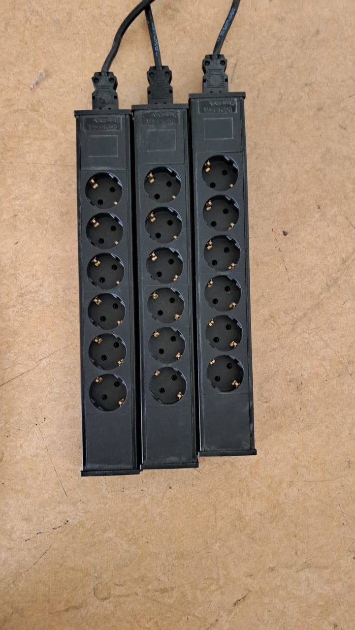 3 stekkerdozen