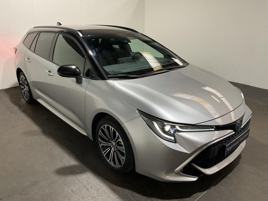 Toyota Corolla Touring Sports 1.8 hybrid executive | navi | bi-tone | camer