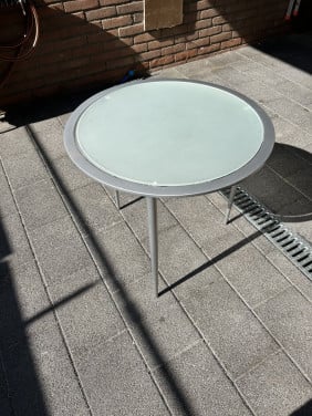 Bijzettafel