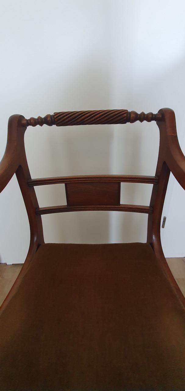 Mahonie houten stoel