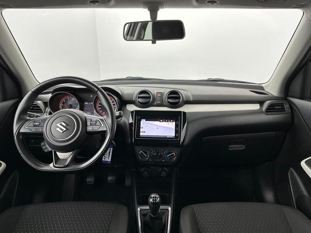 Suzuki Swift 1.2 select | stoelverwarming | navigatie | bluetooth | airco |
