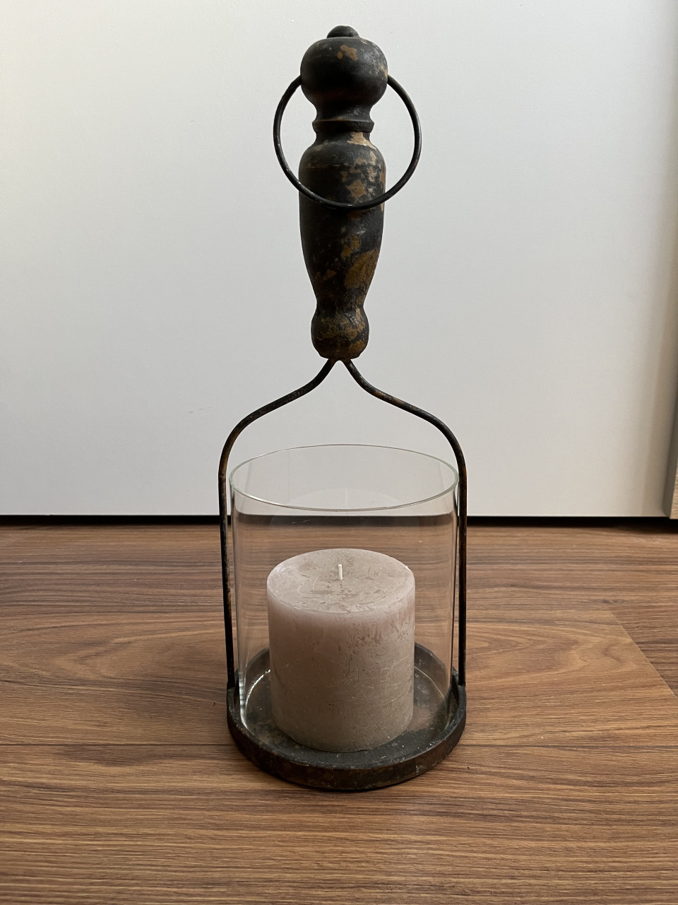 Stamper met windlicht