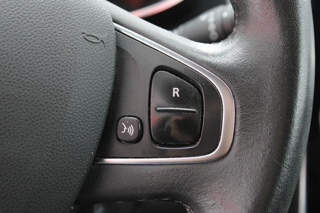 Renault Clio estate 0.9 tce limited