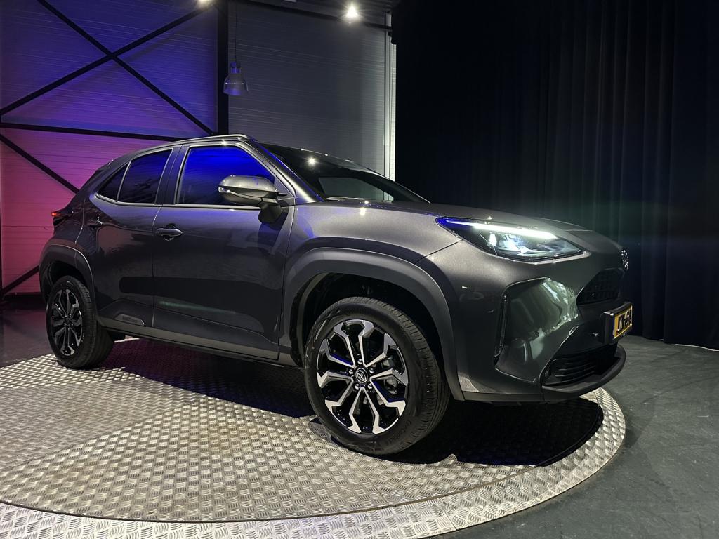Toyota Yaris Cross 1.5 hybrid 130 dynamic *acc*winterpakket*camera*17inch*c
