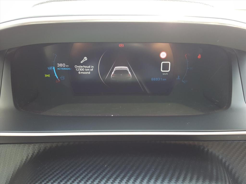 Peugeot 208 allure 1.2 pt-100pk navigatie | 3d-cockpit | apple carplay&andr